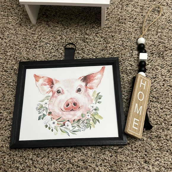 Farmhouse Decor - Picture 3 of 3